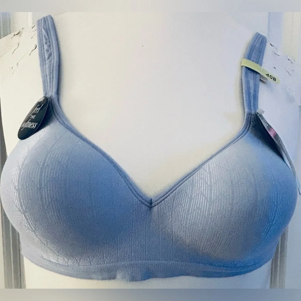Bali 40B Bra Comfort Revolution wireless padded Wire-Free periwinkle blue NWT